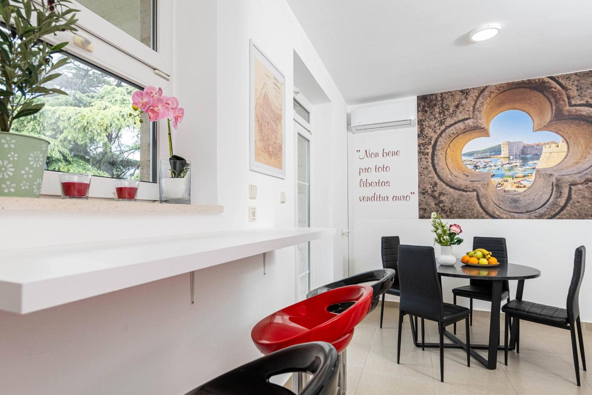 Placa Hostel